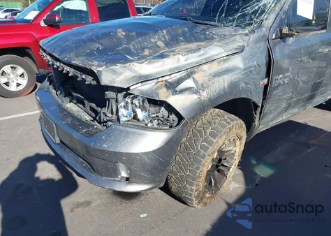 2013 Ram 1500 Express z USA, uszkodzony, nr VIN 1C6RR7FT3DS582703